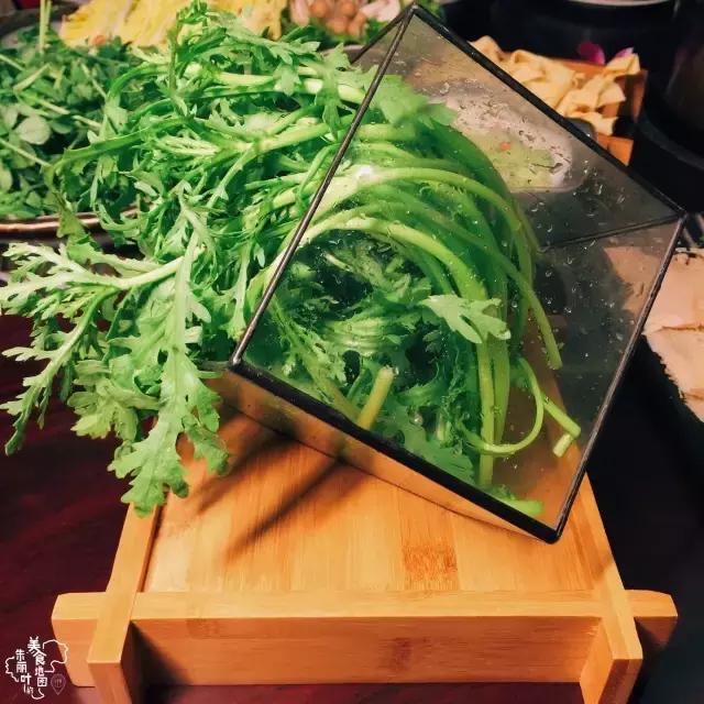 一年3家店！这家火爆的潮牛又来占领岳阳街啦！