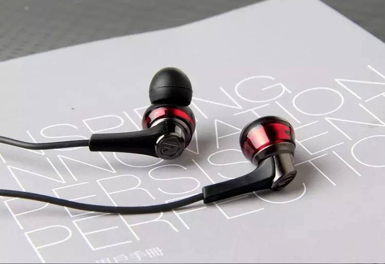 双十一最值得入手的耳机,双十一主动降噪耳机十佳评测