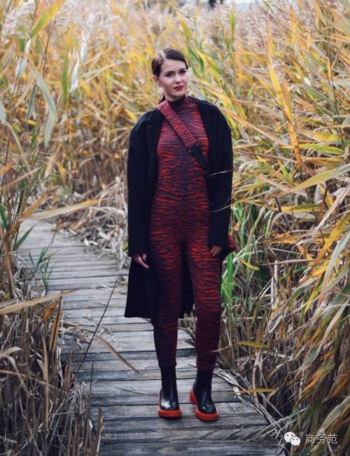 全球都在抢的KenzoxHM，然而再帅穿上也变村炮