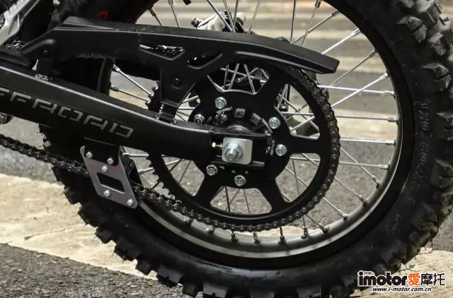 阿普利亚apriliagpr150测评,脱颖而出的车