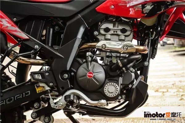 阿普利亚apriliagpr150测评,脱颖而出的车