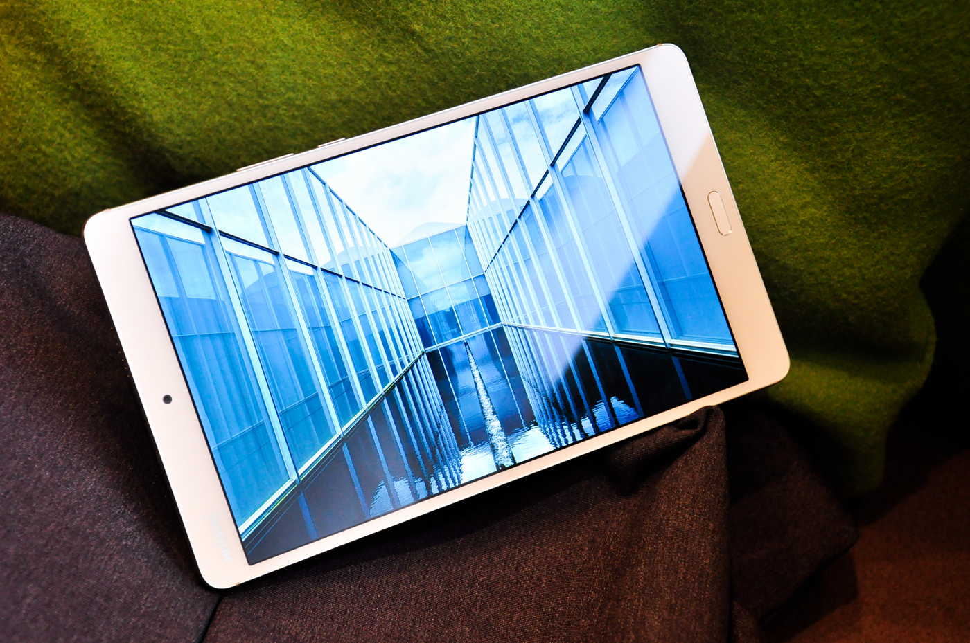 鍗庝负骞虫澘m3娴嬭瘎瑙嗛,鍗庝负骞虫澘m3瑙嗛璇勬祴