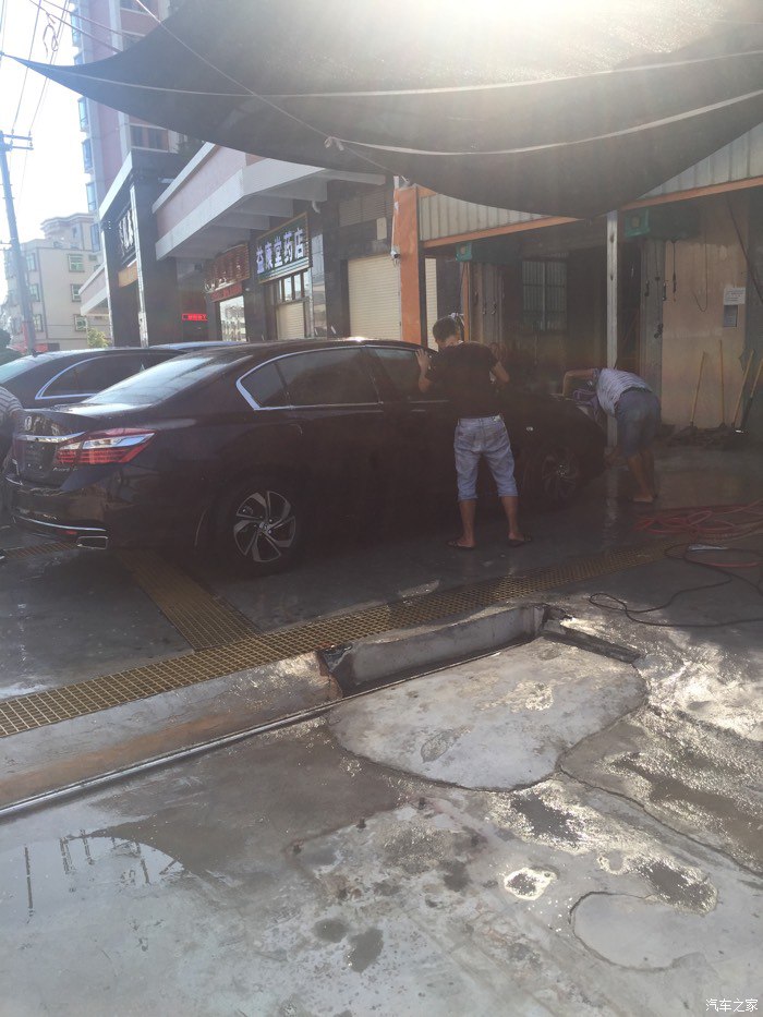 本田雅阁2.0精英版提车,雅阁琥珀金