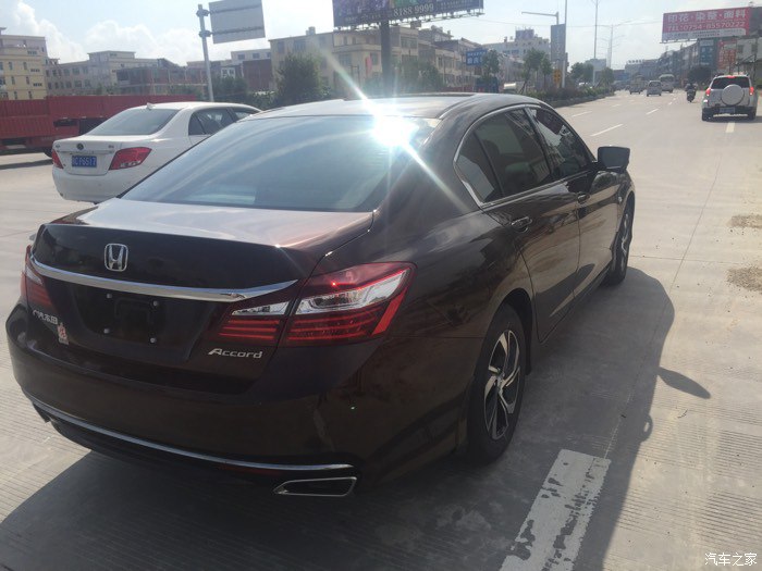 本田雅阁2.0精英版提车,雅阁琥珀金