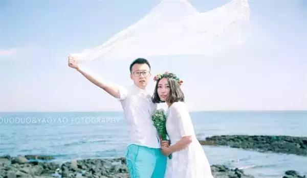 再见吧影楼风！豆瓣女神扛着相机在济州岛自拍清新婚纱照丨梦婚礼