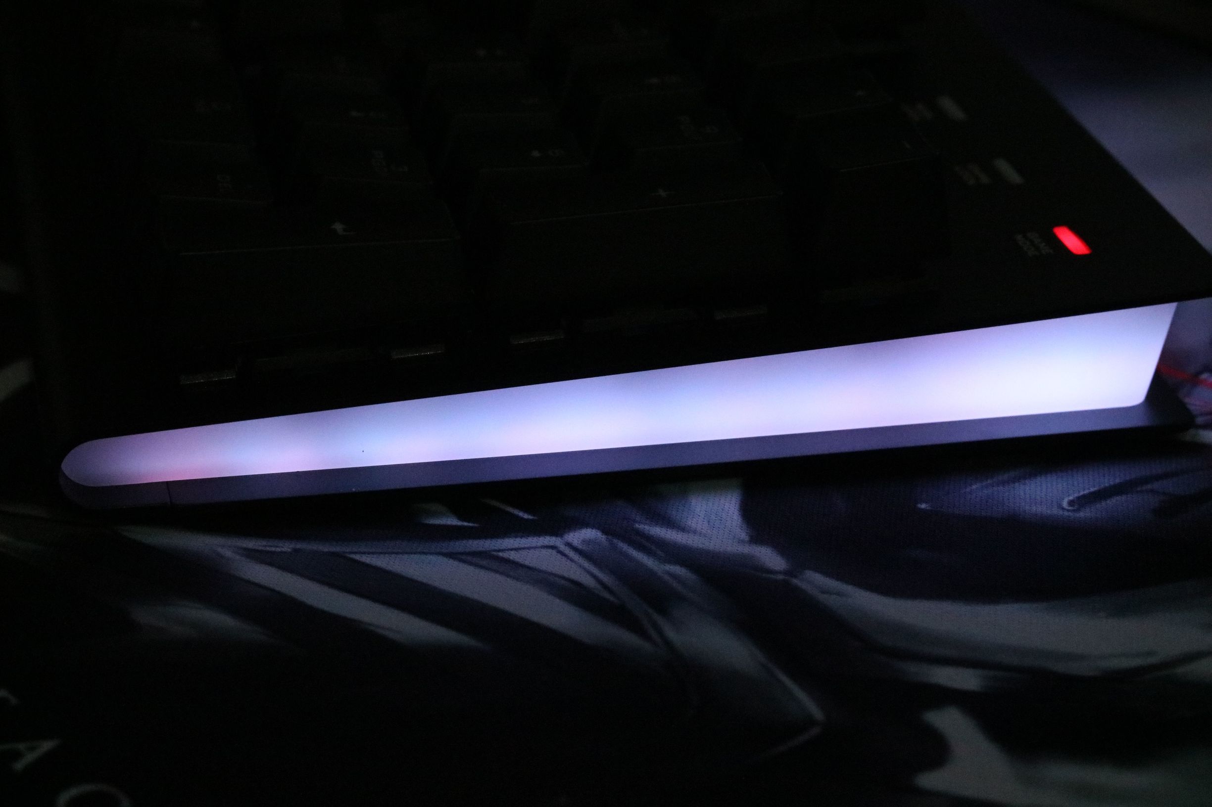 玩英雄联盟用什么轴的机械键盘好,机械键盘什么轴适合玩英雄联盟