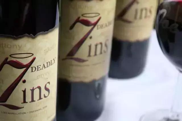 适合万圣节的葡萄酒,万圣节喝什么葡萄酒最好