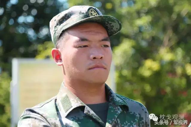 熬过新兵连才算真正的兵,新兵连的滋味