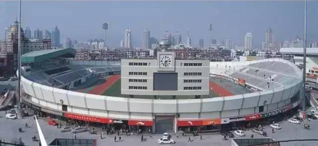 室内足球场射门,史上最精准的射门