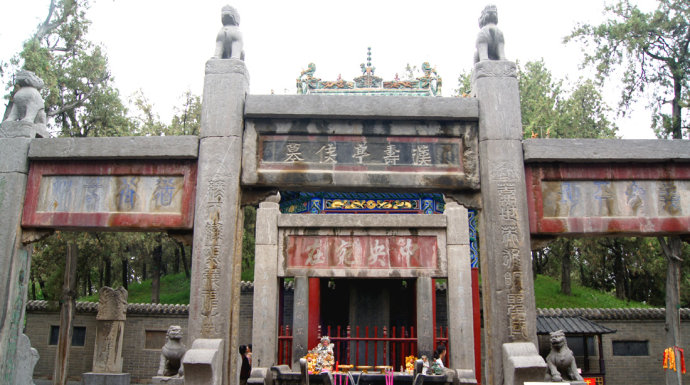 曹操将关羽首级葬于洛阳的关林,洛阳关林是埋葬关羽首级的地方吗