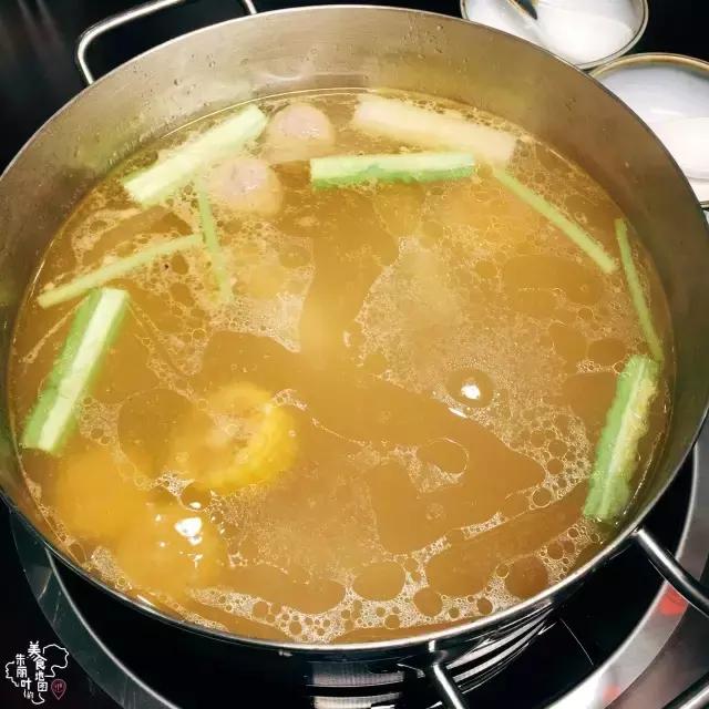 一年3家店！这家火爆的潮牛又来占领岳阳街啦！