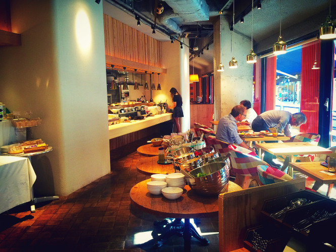 初秋日本快步东京，慢行北海道，泡汤美食8日