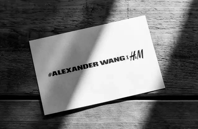 今日发售的HMXKenzo联名款，就算丑哭也要买