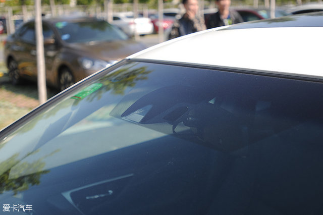 天籁主打就是静谧舒适,新款天籁的安全性