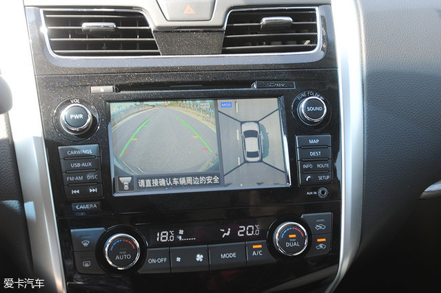 天籁主打就是静谧舒适,新款天籁的安全性