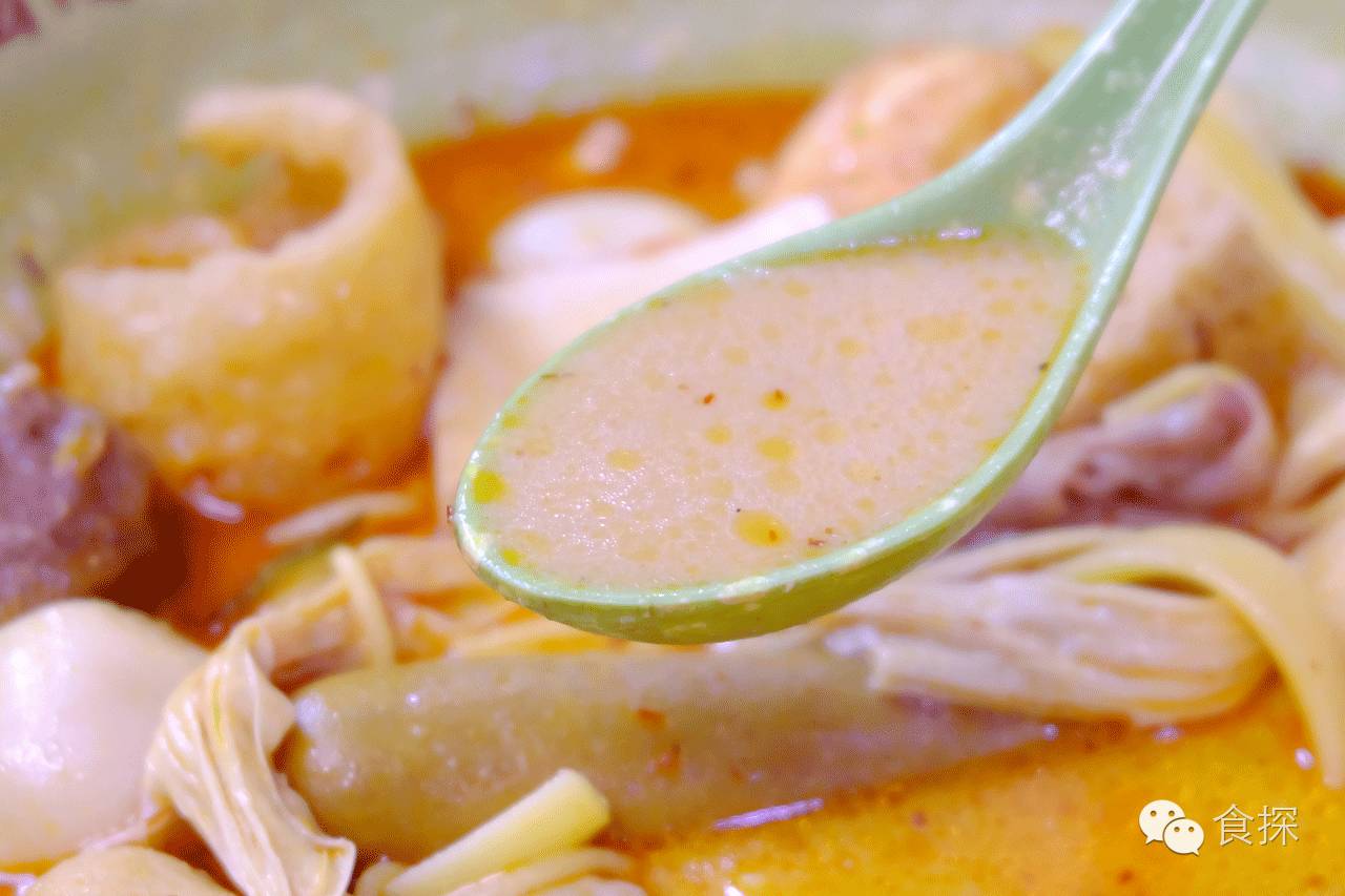 我吃遍10步可见的麻辣烫，做出了这篇测评