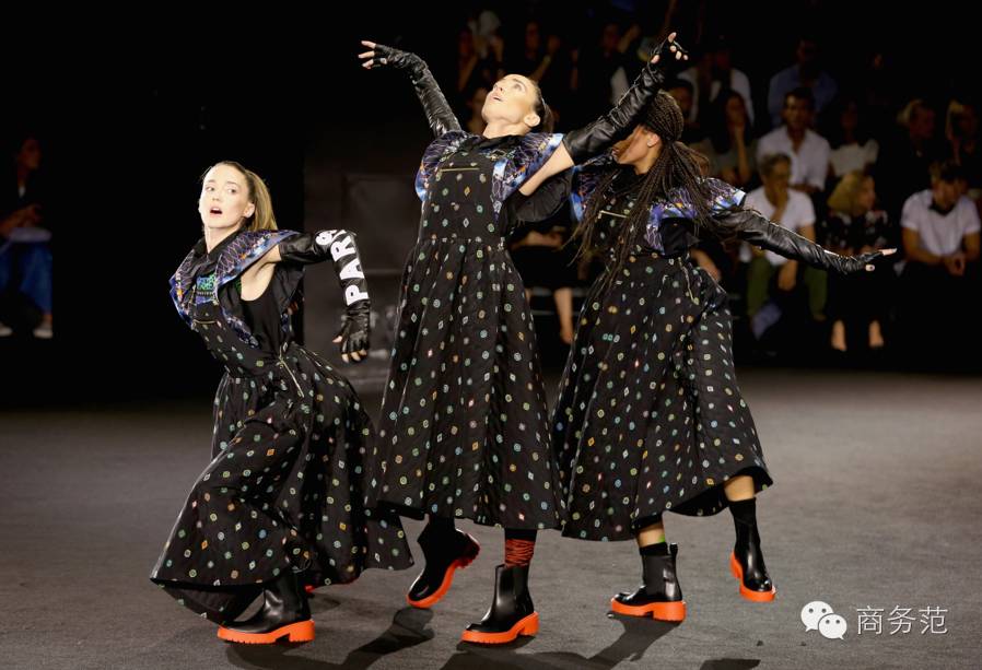 全球都在抢的KenzoxHM，然而再帅穿上也变村炮