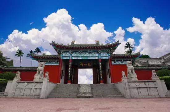 开封旅游住宿攻略,开封洛阳旅游攻略