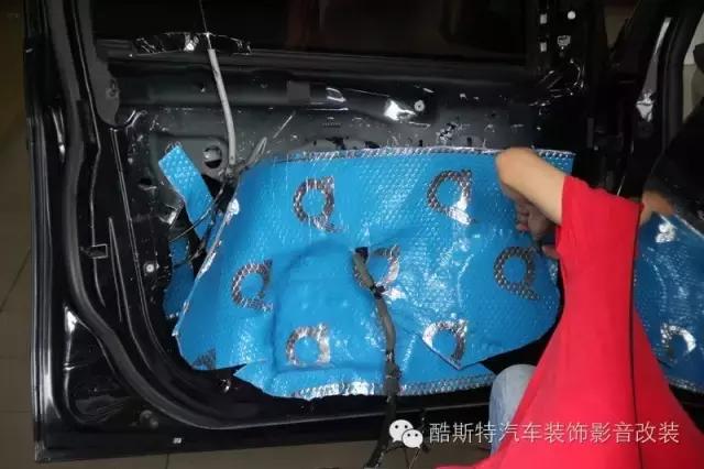 福克斯汽车隔音,福克斯车门隔音棉和止震板