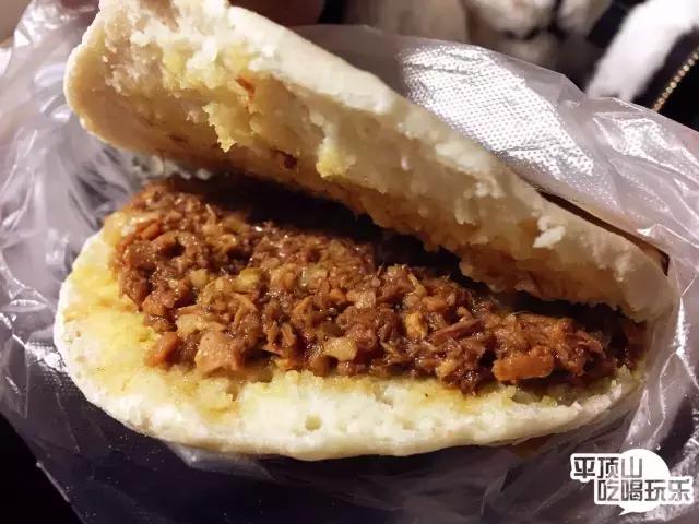 平顶山老潼关肉夹馍,平顶山十大必吃老店