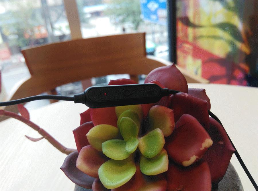 苹果7支持最新的耳机吗,iphone7都是用蓝牙耳机吗