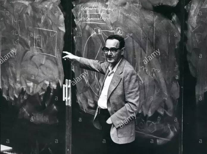 这个靠泡妞混到博士学位的浪子拿到了诺贝尔奖！