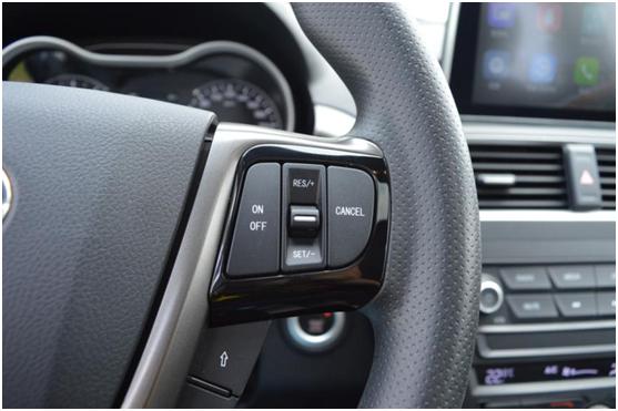 奔腾x801.8t和2.0哪个好,奔腾x80试驾2.0油耗咋样