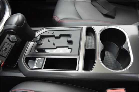 奔腾x801.8t和2.0哪个好,奔腾x80试驾2.0油耗咋样