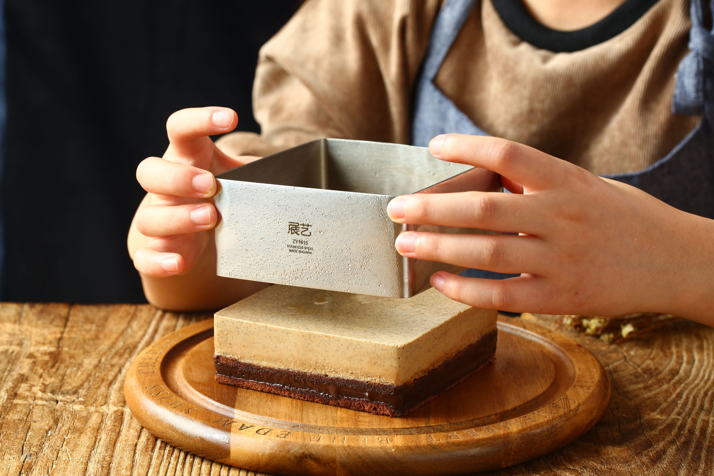 8寸慕斯蛋糕的最佳配方,高级卡布奇诺慕斯蛋糕