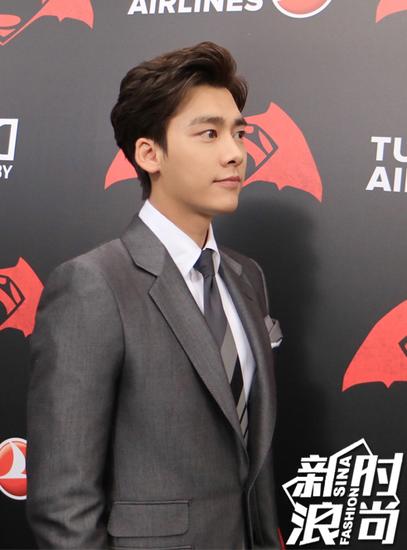 李易峰齐刘海,李易峰反差