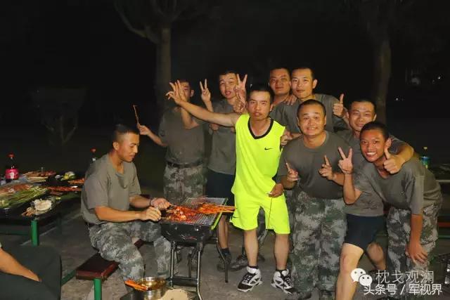 熬过新兵连才算真正的兵,新兵连的滋味