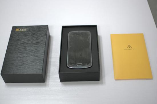 吴京专用手机玩吃鸡,agm手机吴京