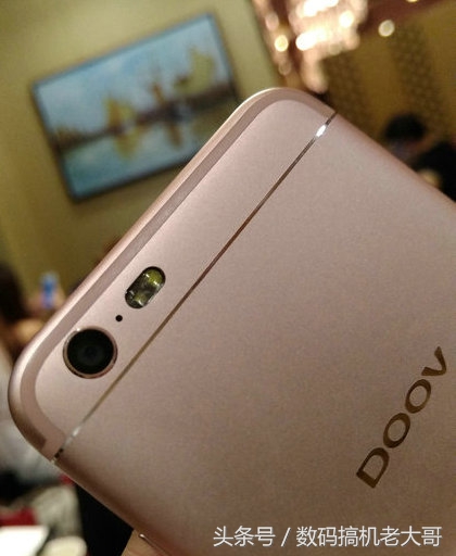 朵唯m9手机视频评测,朵唯l9绝版了吗