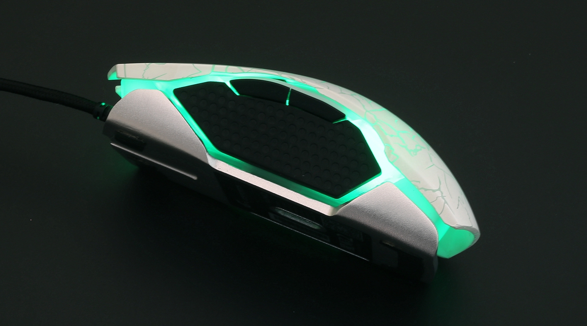 游戏装备选错，日日都是万圣节