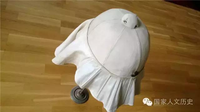 越南军队标志性头盔,越南士兵头盔为什么是斗笠