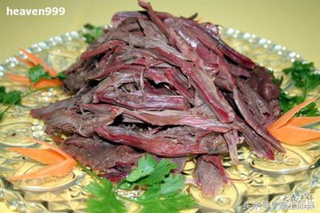 不少网友说沛县人最爱的是狗肉，咱就好好说道说道沛县狗肉