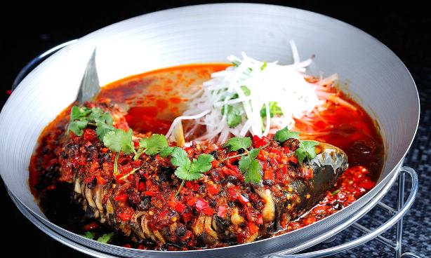 四川馋嘴鱼秘制酱料,四川小伙做烤鱼