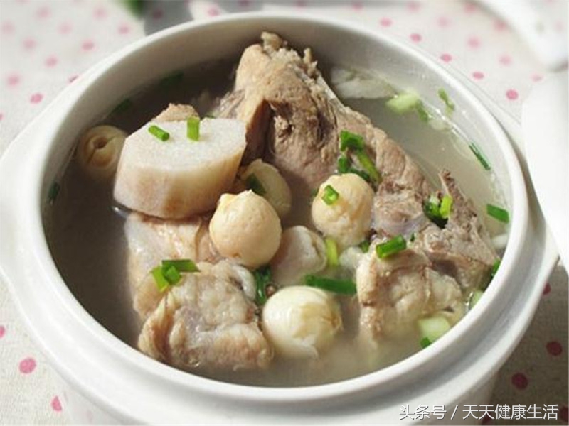 嘴里经常发咸甜是脾胃病的表现吗,嘴里清淡是什么原因