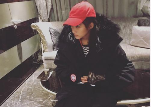 关晓彤一件大衣2万,马伊琍一个包一两万,娱乐圈的消费观学不来