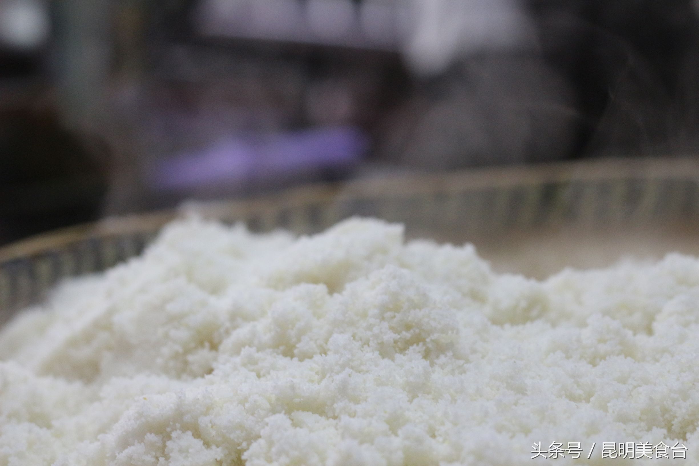 昆明昭通包谷饭,昭通大碗包谷饭