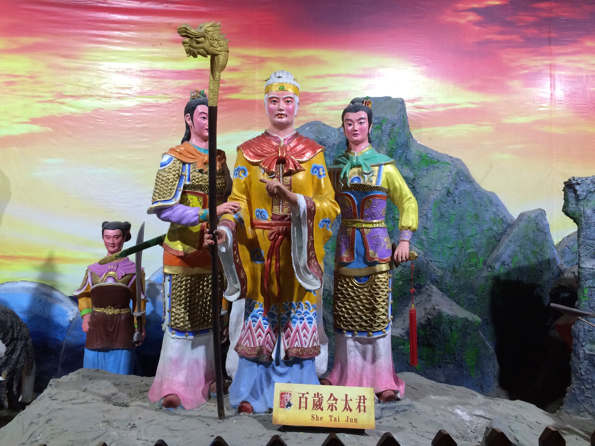 开封旅游住宿攻略,开封洛阳旅游攻略