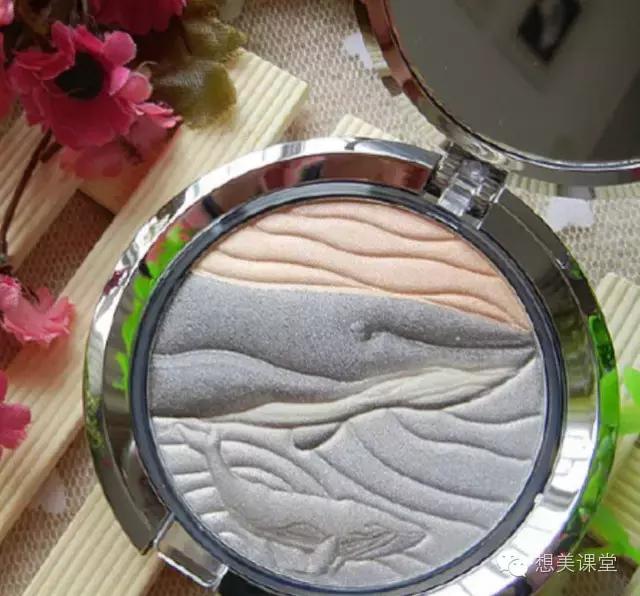 眼影用红色和复古红怎么画出眼影,想要温柔的眼妆选什么色系的眼影