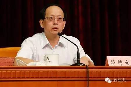 晋升正部级一把手后，他面临四大难题