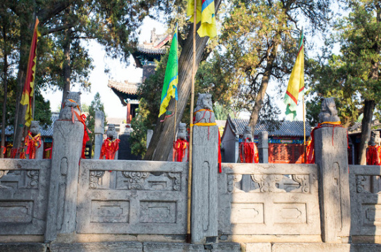 曹操将关羽首级葬于洛阳的关林,洛阳关林是埋葬关羽首级的地方吗