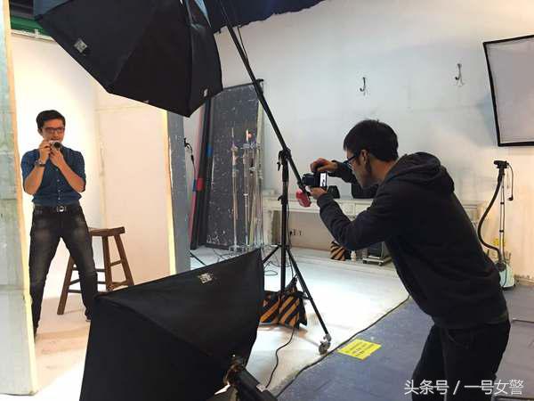 小蚁微单街拍,小蚁微单拍晨景