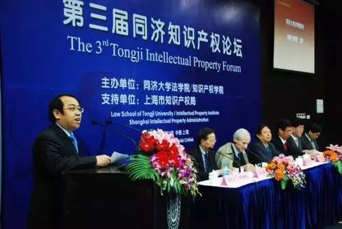 魔都高校法学院系排名：复旦不是第一，同济大学法学竟然被撤？