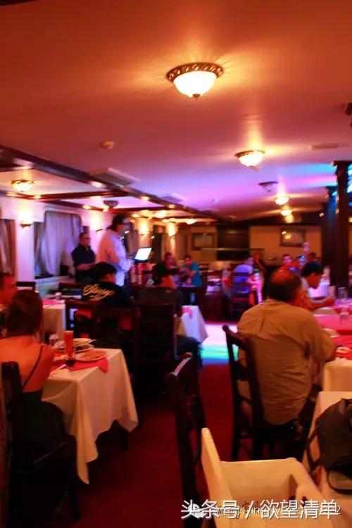 肚皮舞风情万种,风情万种埃及舞娘的肚皮舞