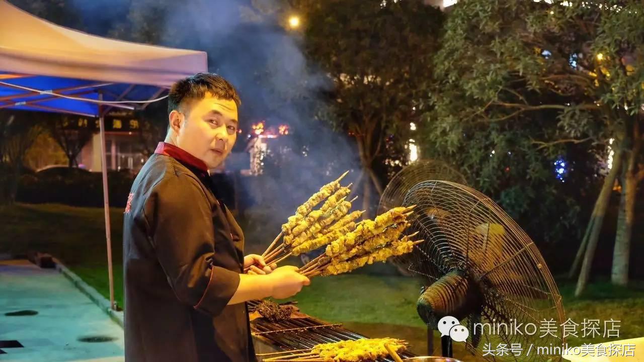 成都附近哪里烤全羊好吃,草原天路最好吃的烤全羊