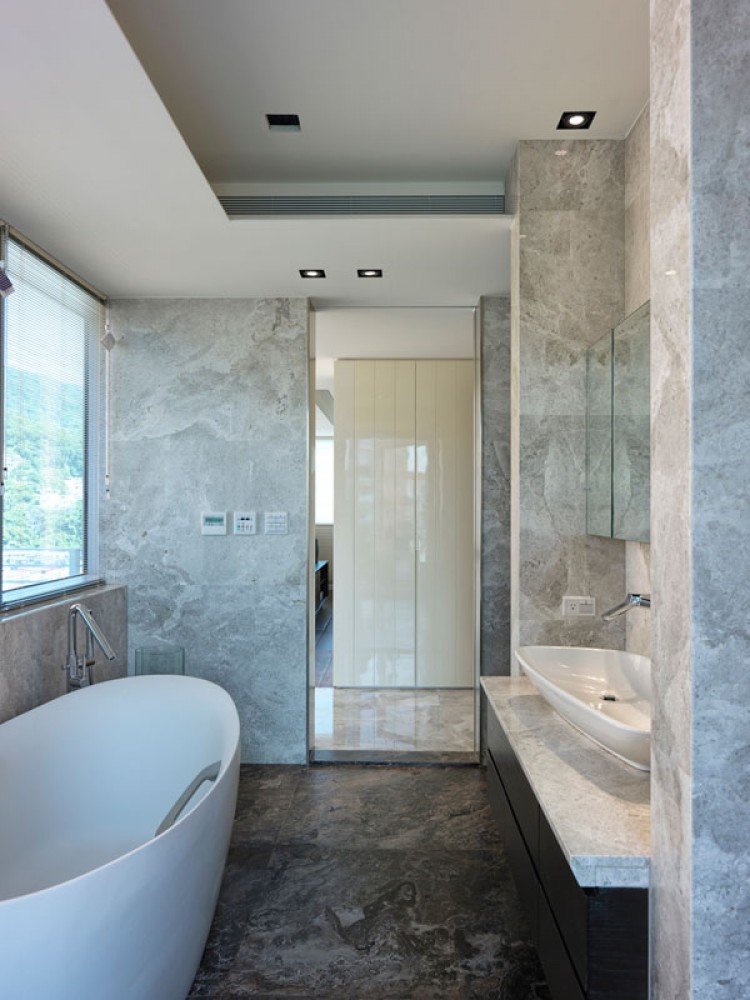 卫生间吊顶怎么吊最好,卫生间吊顶完只有2米