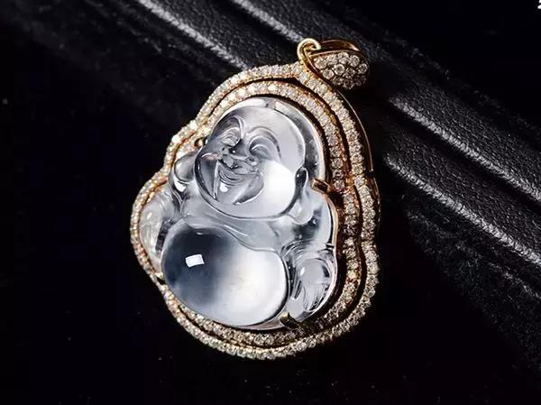 网购翡翠有哪些优缺点？又需要注意什么？